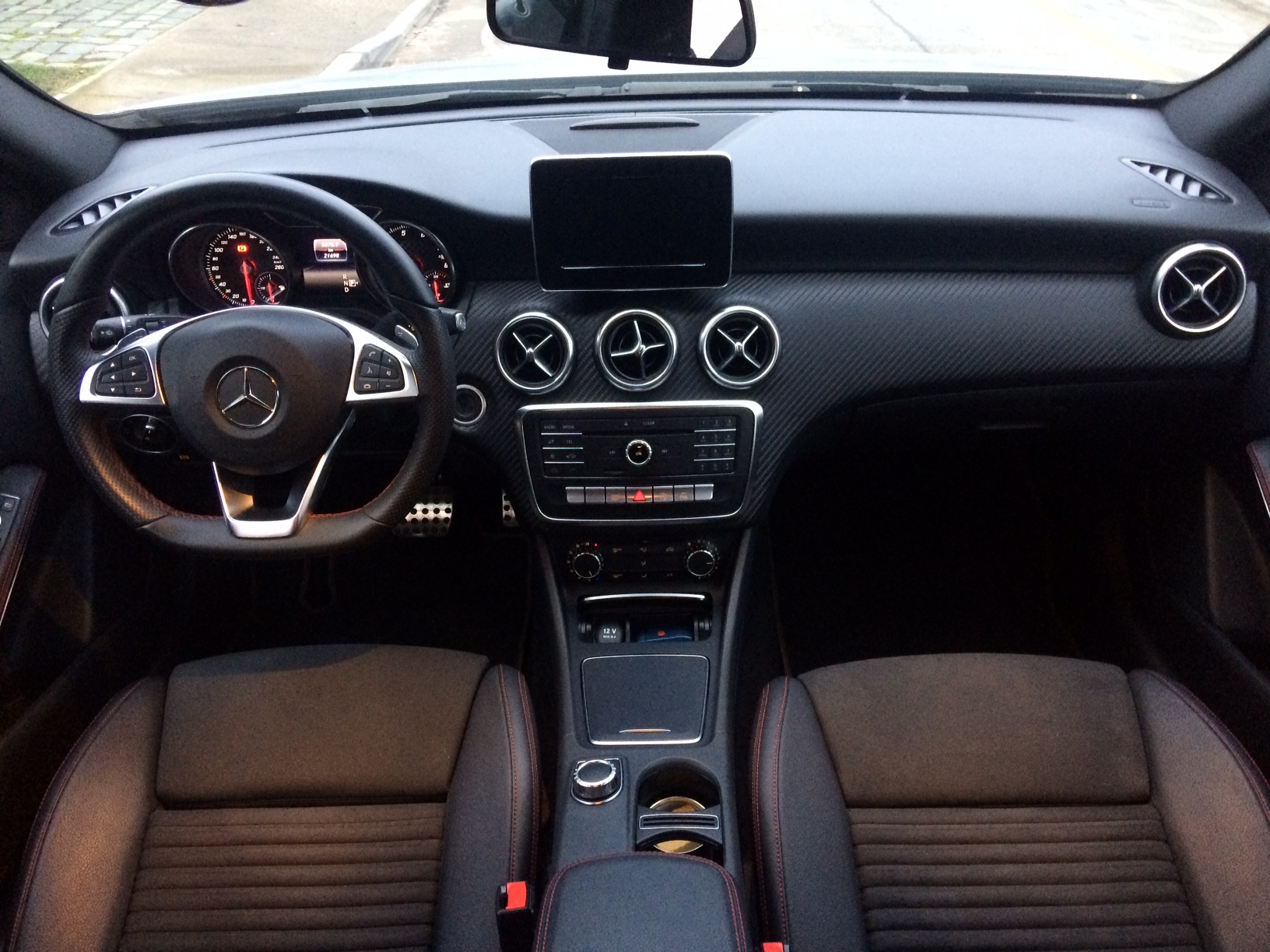 Mercedes Benz A200 1600cc T Bencina 1 Dueña AT