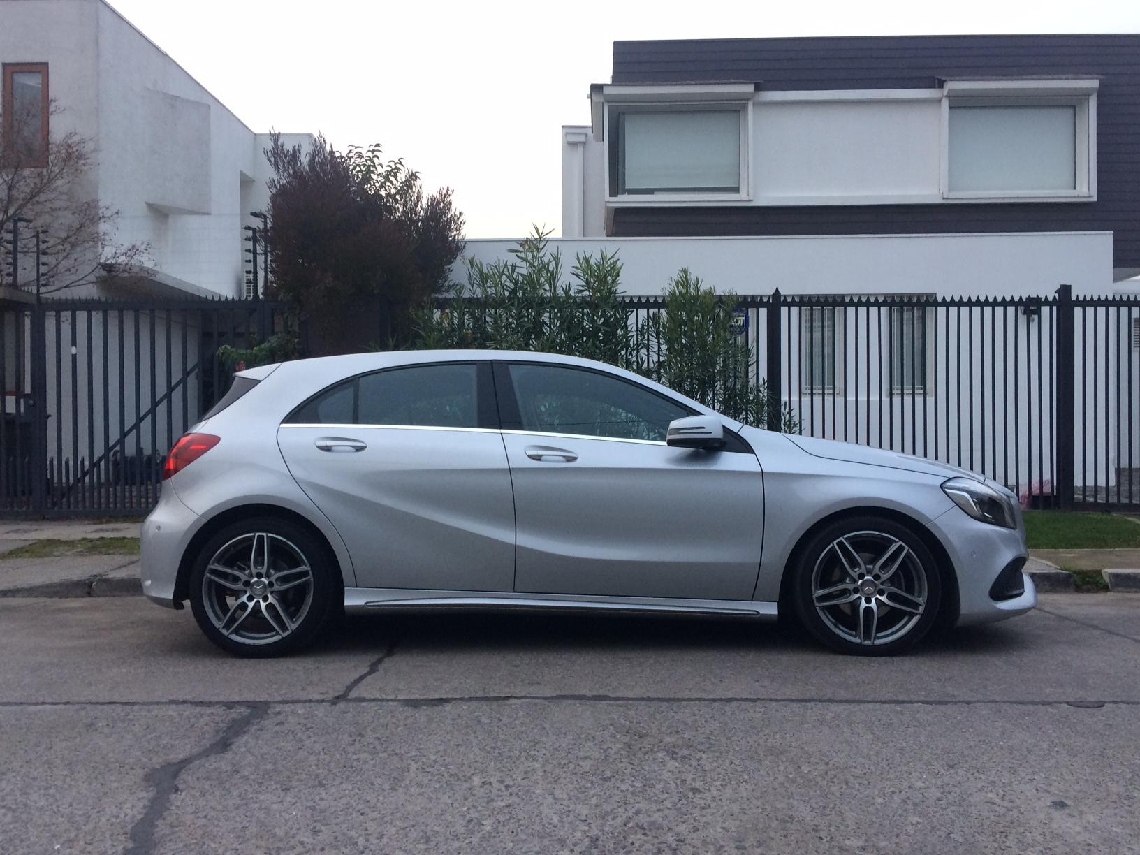 Mercedes Benz A200 1600cc T Bencina 1 Dueña AT