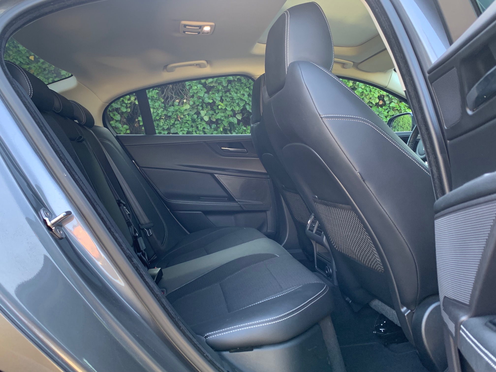 Jaguar XE R Sport 2016