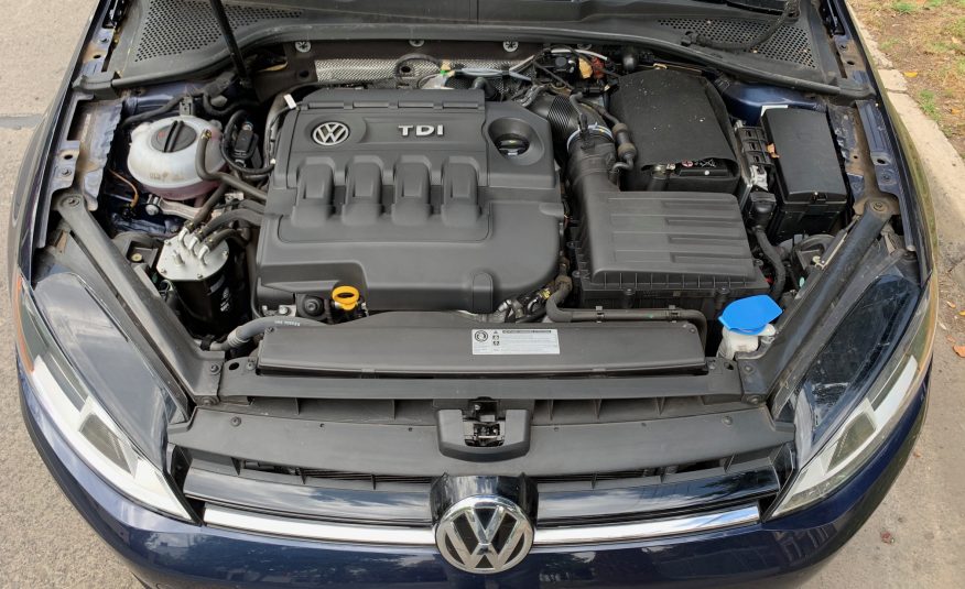 Volkswagen Golf 2000cc Diesel AT 2017