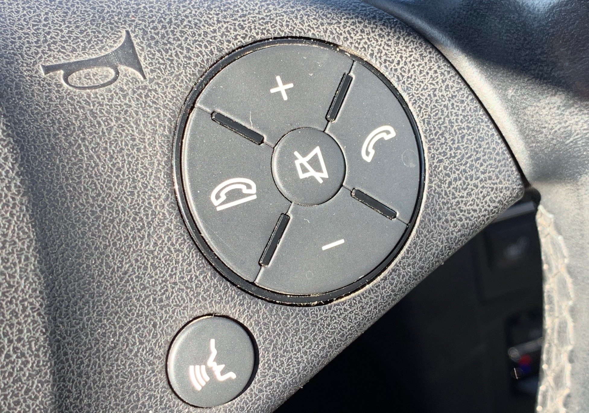 Mercedes Benz E 500 V8 390HP