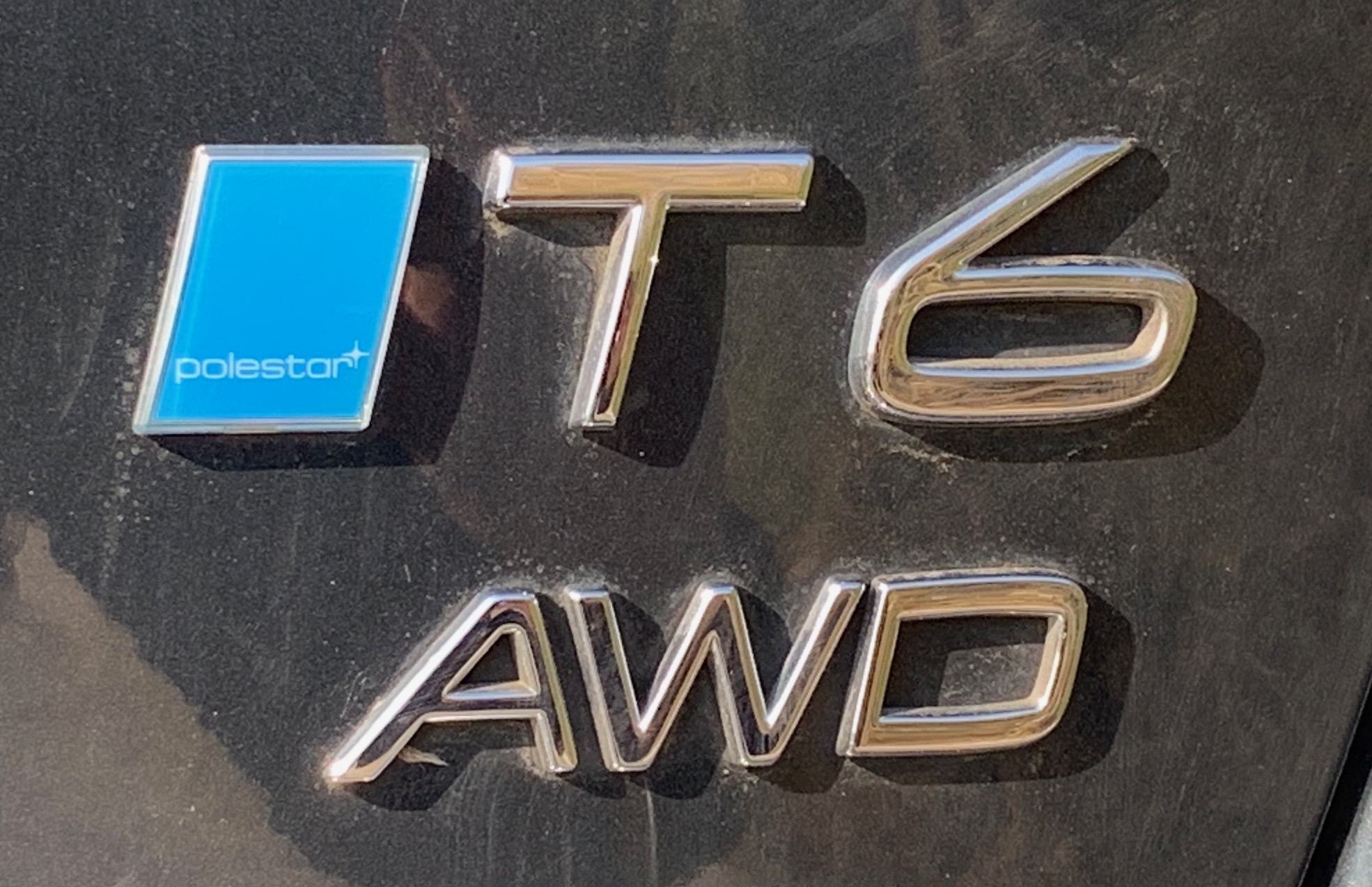 Volvo V60 R DESIGN POLESTAR 330 HP AWD