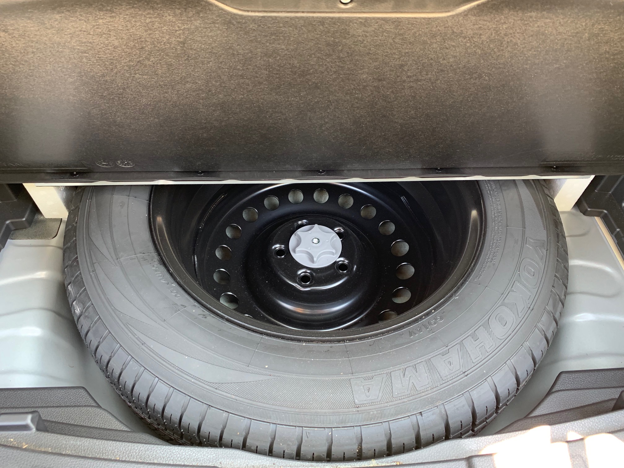 Nissan Xtrail Sense 4×2 AT