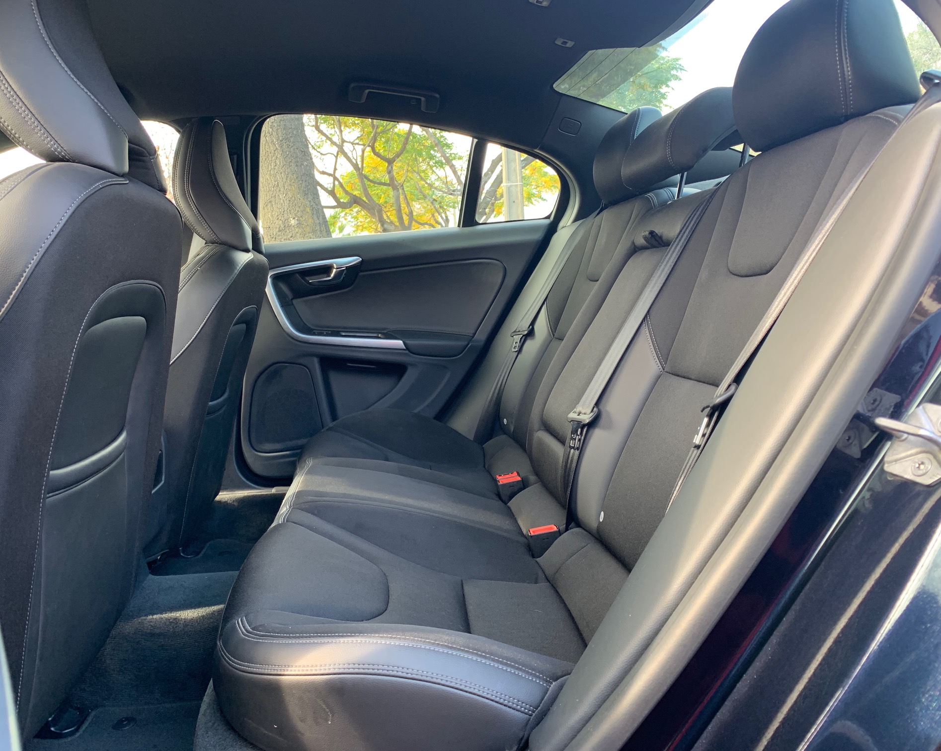 Volvo S 60 D2 Confort 2000cc Diesel