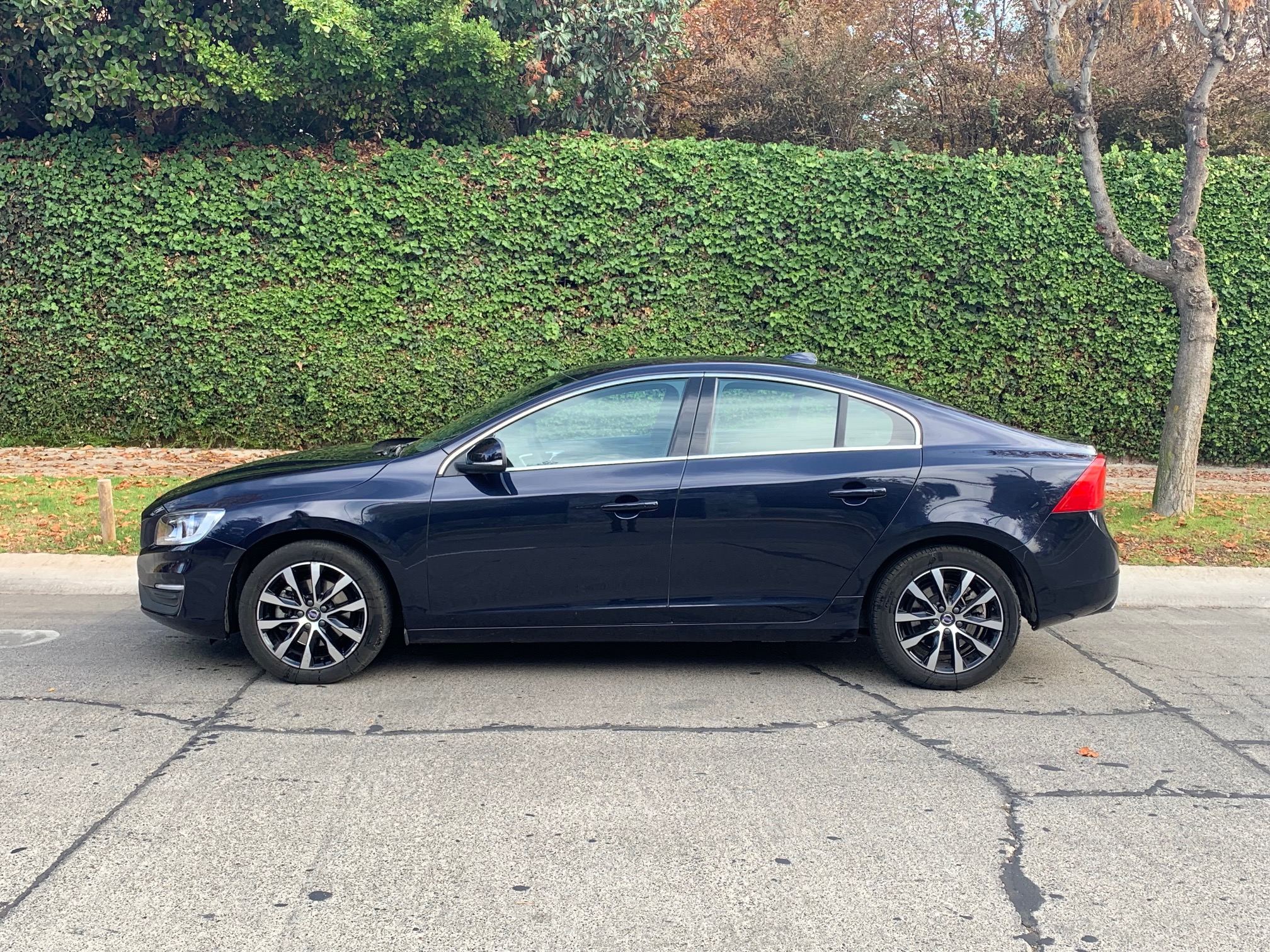 Volvo S 60 D2 Confort 2000cc Diesel